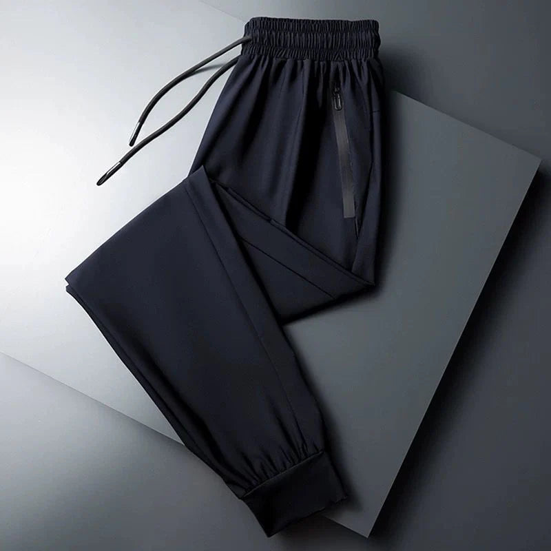 jogger-preta.webp